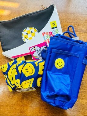 Collection includes Insulated Bottle Carrier, 2 tote bags, and a zipper pouch